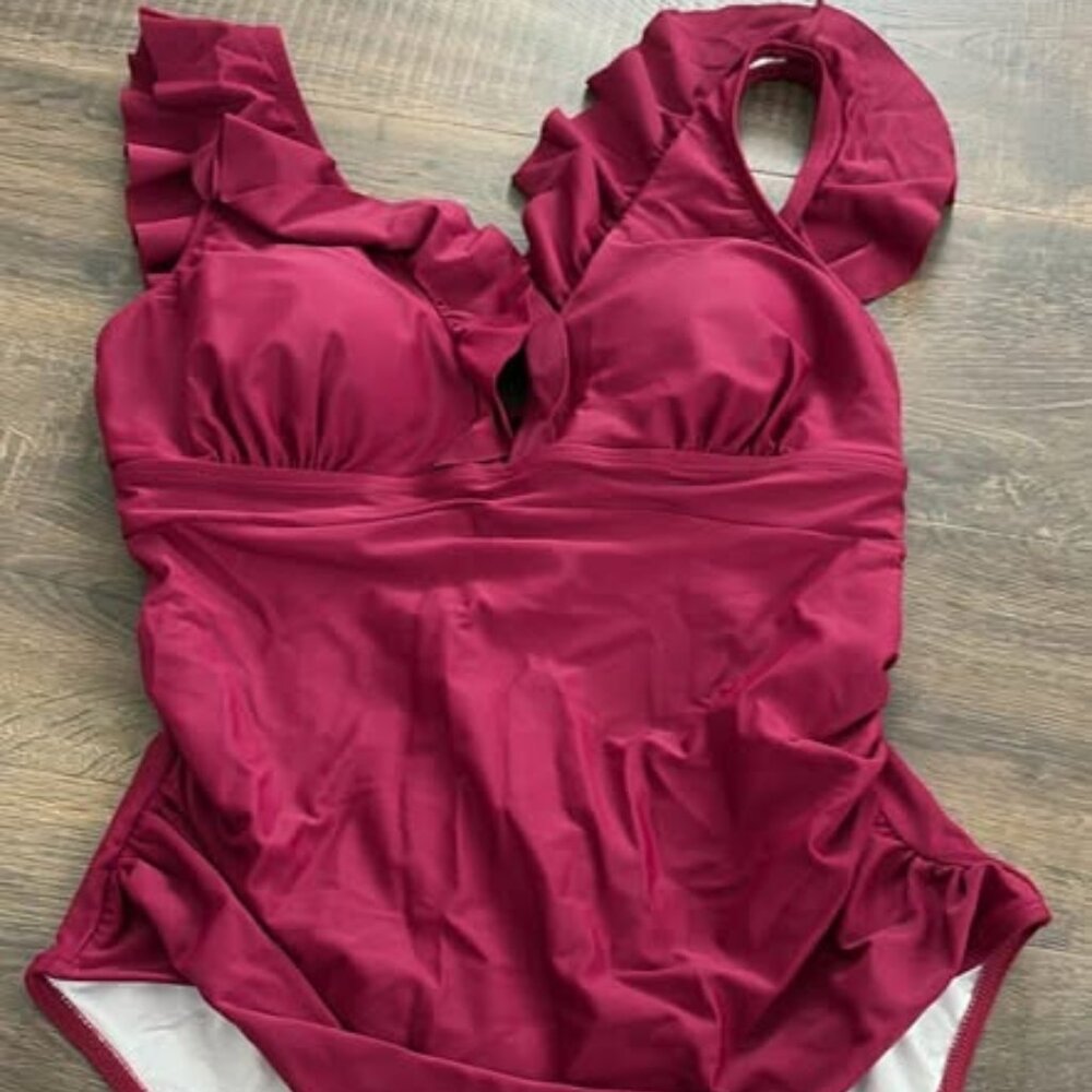 Cupshe - Brand new XL Bathing suit.